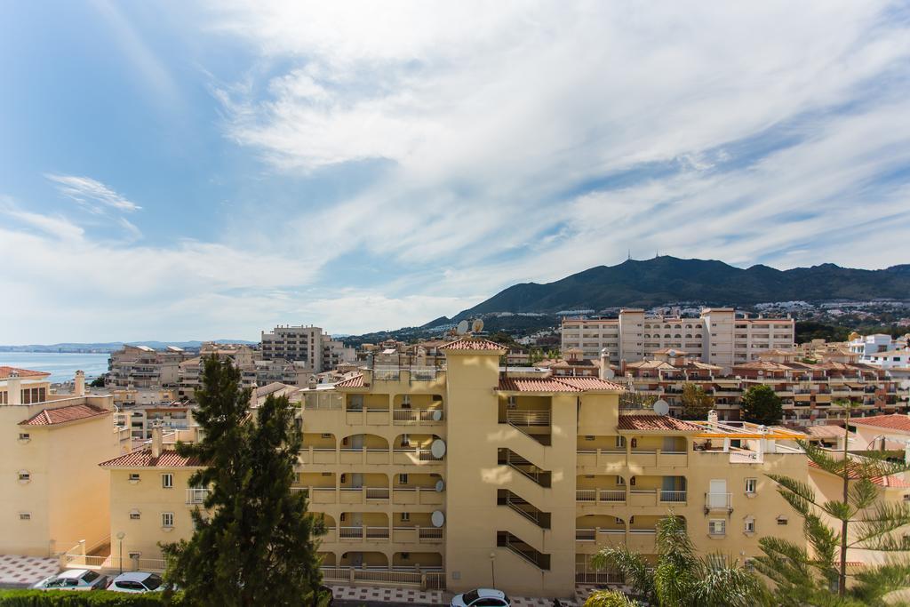 Апартаменты Apartamento Playaquebrada Бенальмадена Экстерьер фото