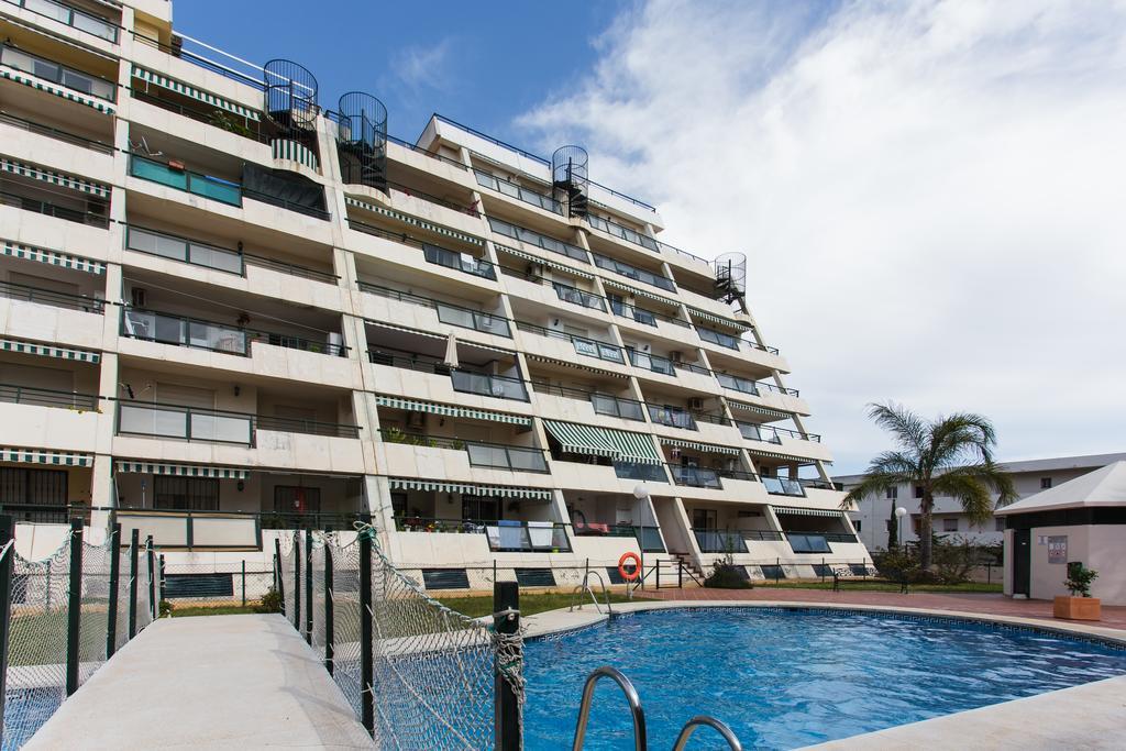 Апартаменты Apartamento Playaquebrada Бенальмадена Экстерьер фото